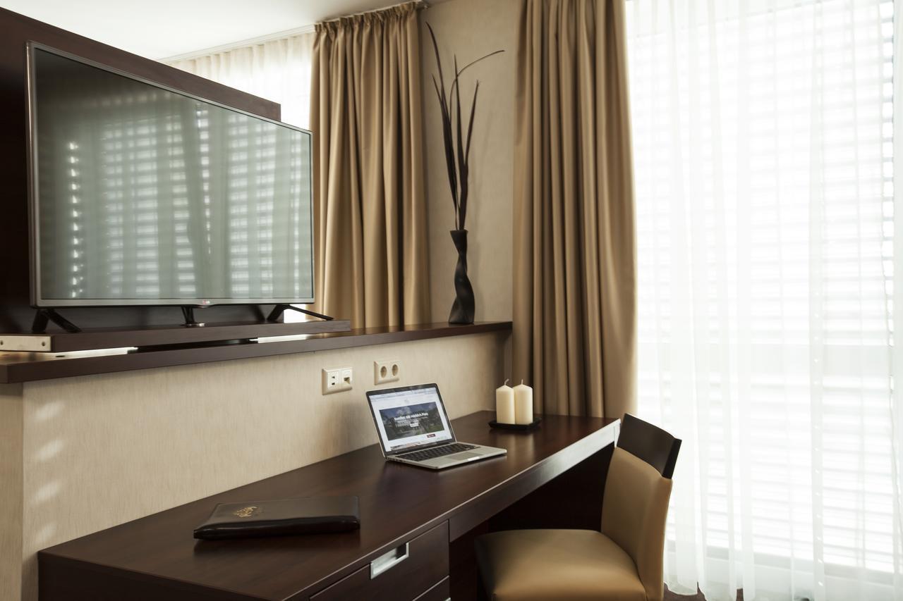 Aparthotel Deluxe Оберкохен Номер фото