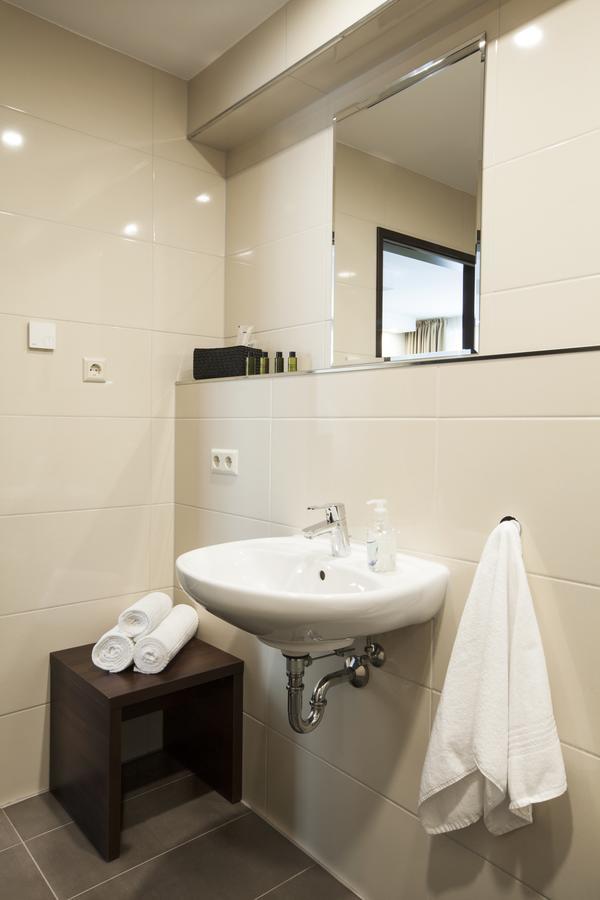 Aparthotel Deluxe Оберкохен Экстерьер фото